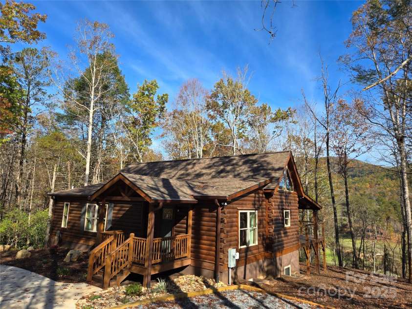 194 Summer Morning Court, Lake Lure, NC 28746.  MLS# CAR4199339, YatesRealty ID 7944. 