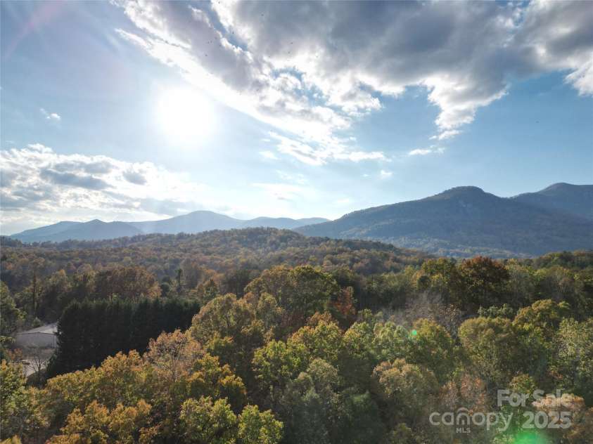 194 Summer Morning Court, Lake Lure, NC 28746.  MLS# CAR4199339, YatesRealty ID 7944. 