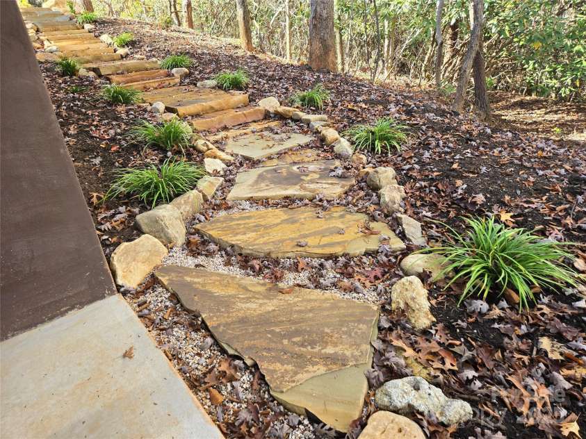 194 Summer Morning Court, Lake Lure, NC 28746.  MLS# CAR4199339, YatesRealty ID 7944. 