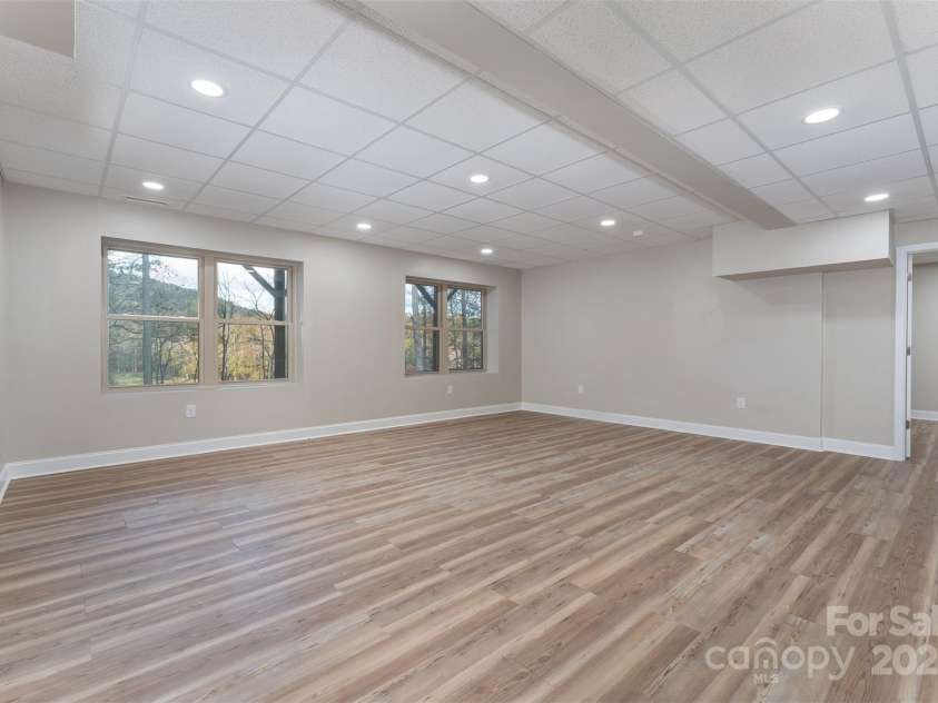 194 Summer Morning Court, Lake Lure, NC 28746.  MLS# CAR4199339, YatesRealty ID 7944. 