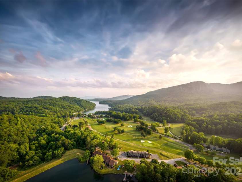 194 Summer Morning Court, Lake Lure, NC 28746.  MLS# CAR4199339, YatesRealty ID 7944. 