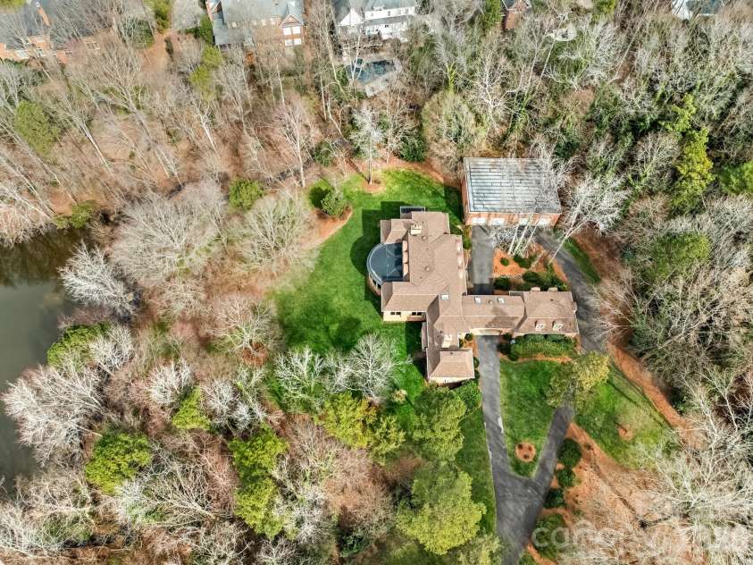 2750 Loch Lane, Charlotte, NC 28226.  MLS# CAR4335877, YatesRealty ID 7945. 