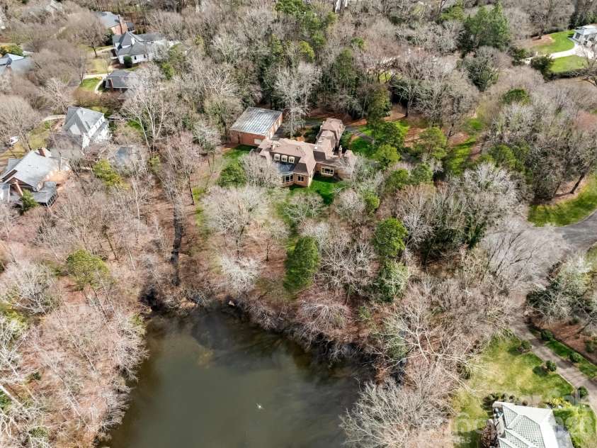 2750 Loch Lane, Charlotte, NC 28226.  MLS# CAR4335877, YatesRealty ID 7945. 