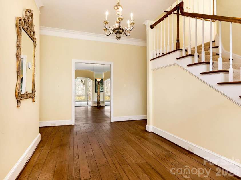 2750 Loch Lane, Charlotte, NC 28226.  MLS# CAR4335877, YatesRealty ID 7945. 