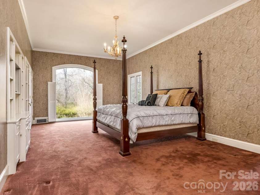 2750 Loch Lane, Charlotte, NC 28226.  MLS# CAR4335877, YatesRealty ID 7945. 
