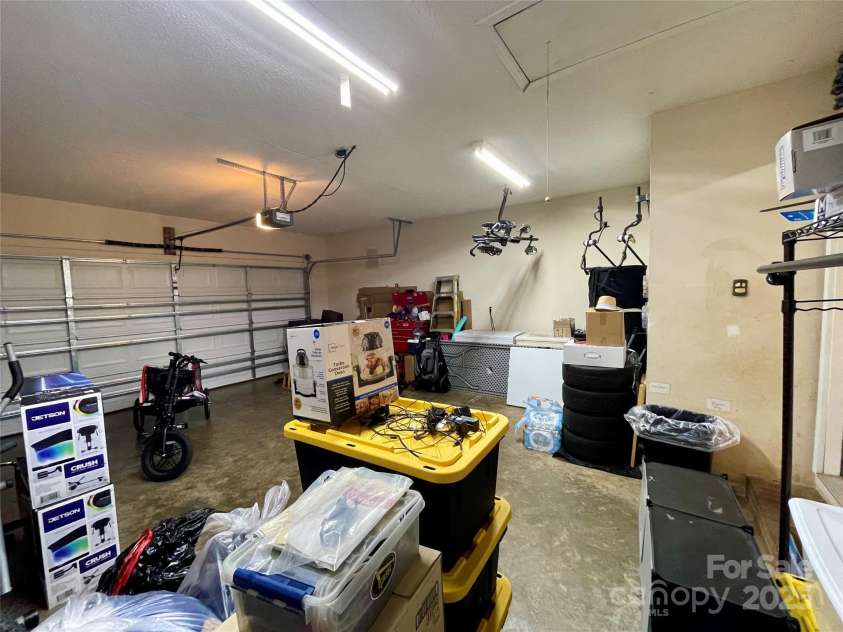 5065 Gateway Drive, Claremont, NC 28610.  MLS# CAR4248380, YatesRealty ID 7946. 