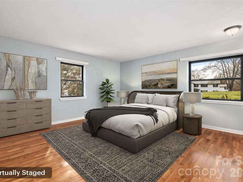 615 Biltmore Avenue, Asheville, NC 28803.  MLS# CAR4337202, YatesRealty ID 7946. 