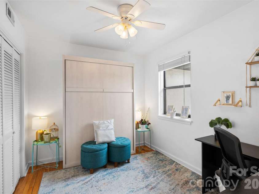615 Biltmore Avenue, Asheville, NC 28803.  MLS# CAR4411921, YatesRealty ID 7946. 