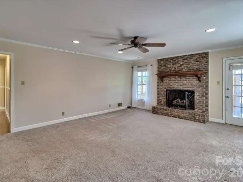 1139 Merribrook Lane, Lancaster, SC 29720.  MLS# CAR4334036, YatesRealty ID 7948. 