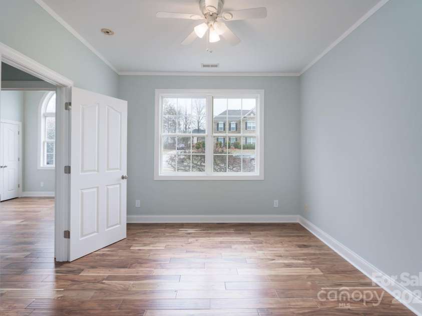 1750 Williamsburg Drive, Rock Hill, SC 29732.  MLS# CAR4221338, YatesRealty ID 7949. 