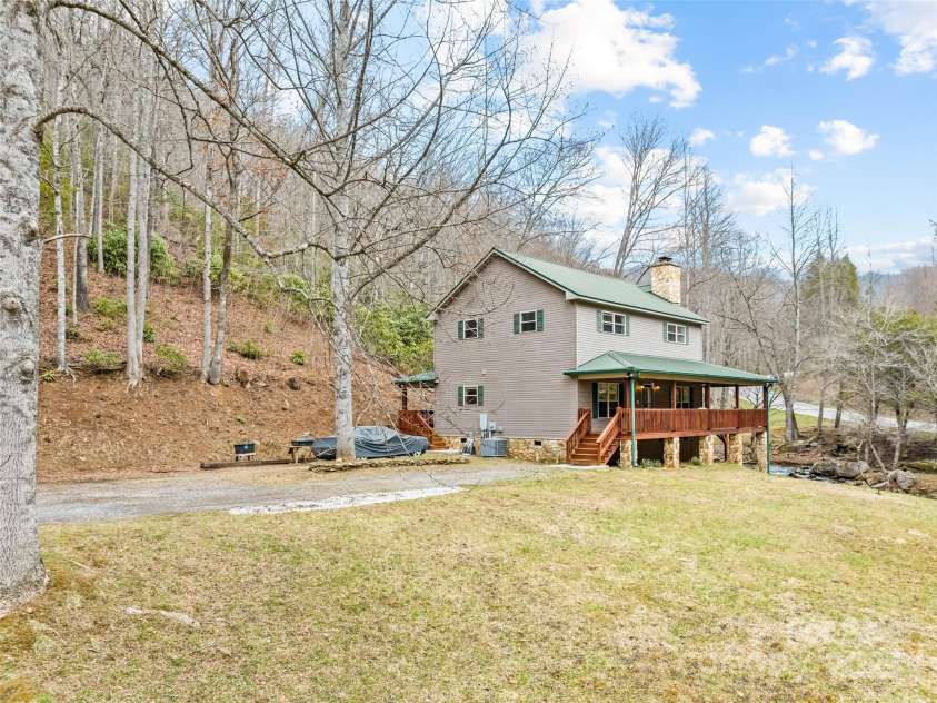 3975 Mountain Creek Road, Robbinsville, NC 28771.  MLS# CAR4329433, YatesRealty ID 7949. 