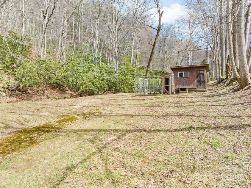 3975 Mountain Creek Road, Robbinsville, NC 28771.  MLS# CAR4329433, YatesRealty ID 7949. 