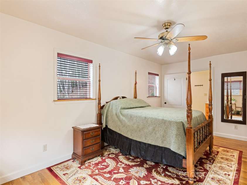 3975 Mountain Creek Road, Robbinsville, NC 28771.  MLS# CAR4329433, YatesRealty ID 7949. 