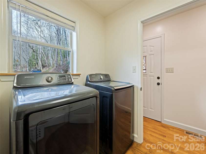 3975 Mountain Creek Road, Robbinsville, NC 28771.  MLS# CAR4329433, YatesRealty ID 7949. 