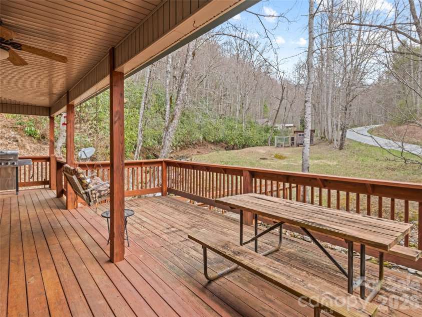 3975 Mountain Creek Road, Robbinsville, NC 28771.  MLS# CAR4329433, YatesRealty ID 7949. 