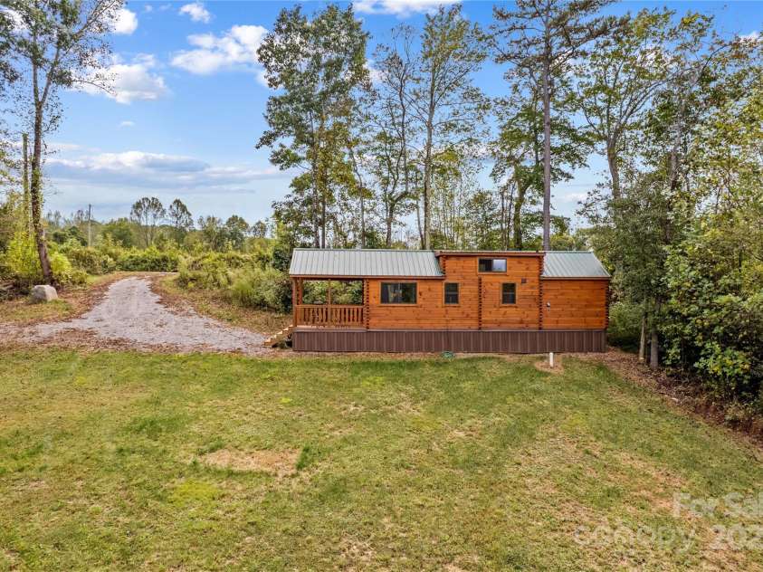 1136 Bauguess Mill Road, Traphill, NC 28685.  MLS# CAR4309266, YatesRealty ID 795. 