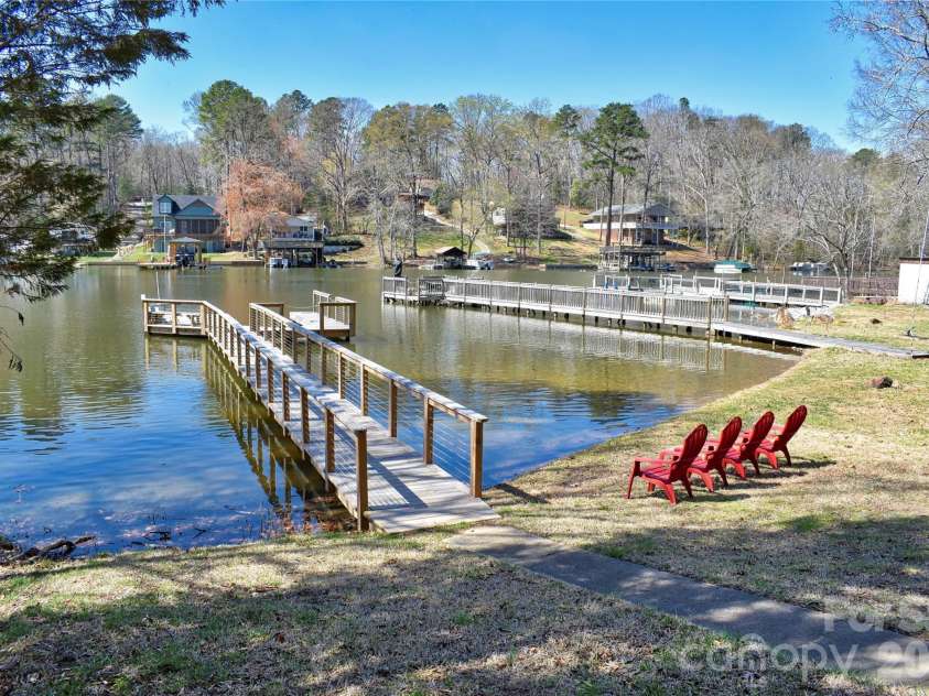 320 Pinehaven Drive, Badin Lake, NC 28127.  MLS# CAR4357128, YatesRealty ID 7951. 