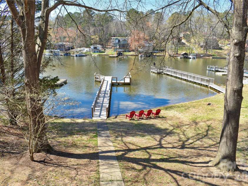 320 Pinehaven Drive, Badin Lake, NC 28127.  MLS# CAR4357128, YatesRealty ID 7951. 