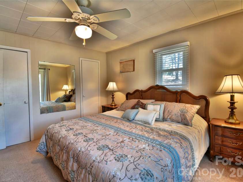 320 Pinehaven Drive, Badin Lake, NC 28127.  MLS# CAR4357128, YatesRealty ID 7951. 