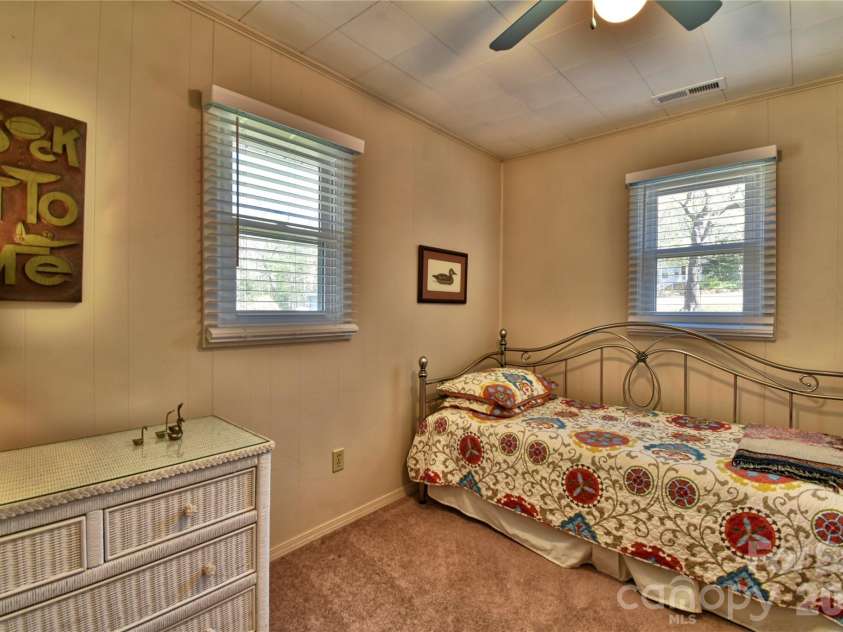 320 Pinehaven Drive, Badin Lake, NC 28127.  MLS# CAR4357128, YatesRealty ID 7951. 