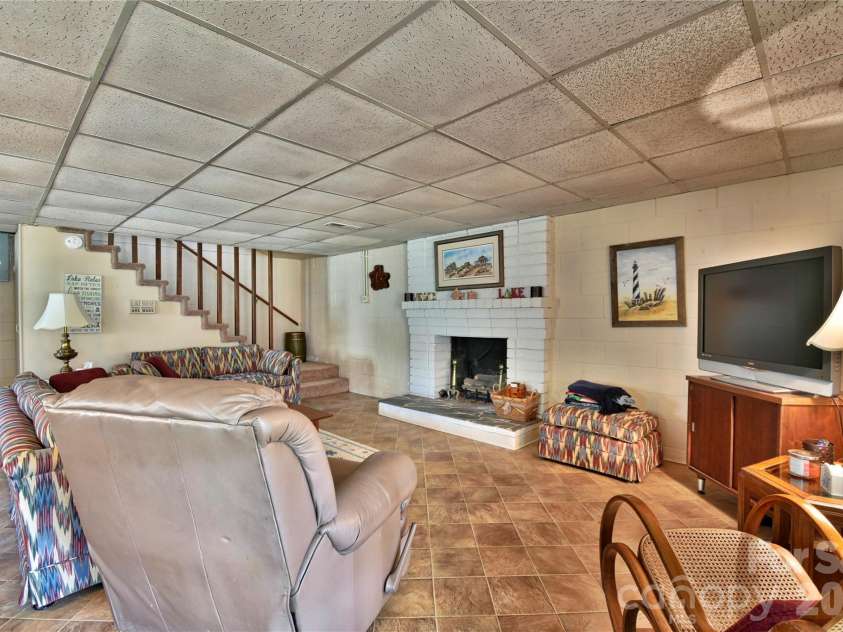 320 Pinehaven Drive, Badin Lake, NC 28127.  MLS# CAR4357128, YatesRealty ID 7951. 