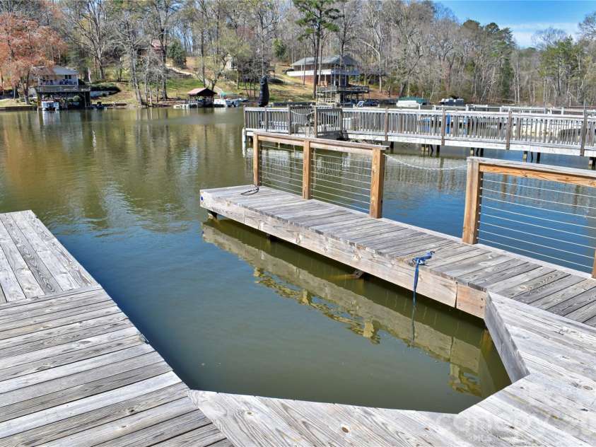 320 Pinehaven Drive, Badin Lake, NC 28127.  MLS# CAR4357128, YatesRealty ID 7951. 