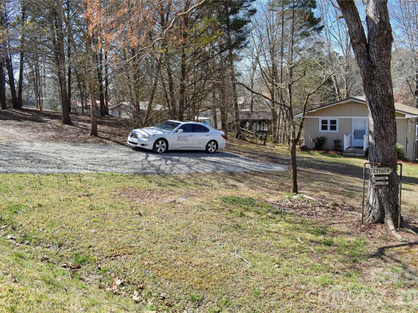 320 Pinehaven Drive, Badin Lake, NC 28127.  MLS# CAR4357128, YatesRealty ID 7951. Ample parking.
