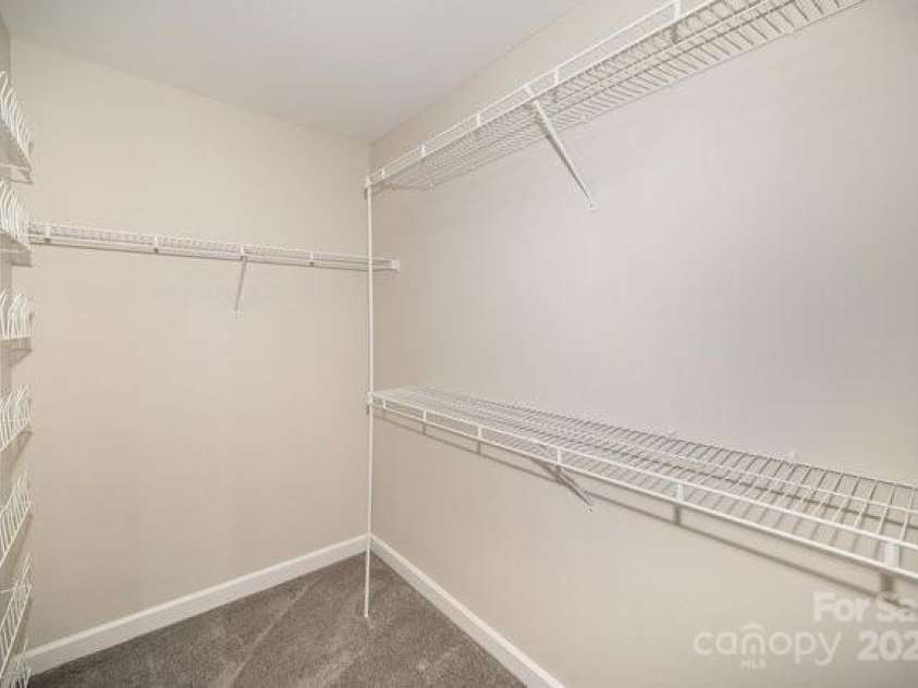 4421 3rd Street, Hickory, NC 28601.  MLS# CAR4232645, YatesRealty ID 7951. 