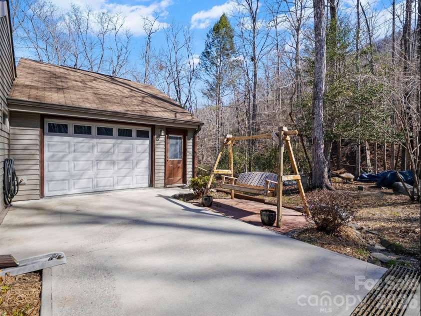 111 Buckeye Road, Lake Lure, NC 28746.  MLS# CAR4330936, YatesRealty ID 7952. Detached 1.5 car garage.