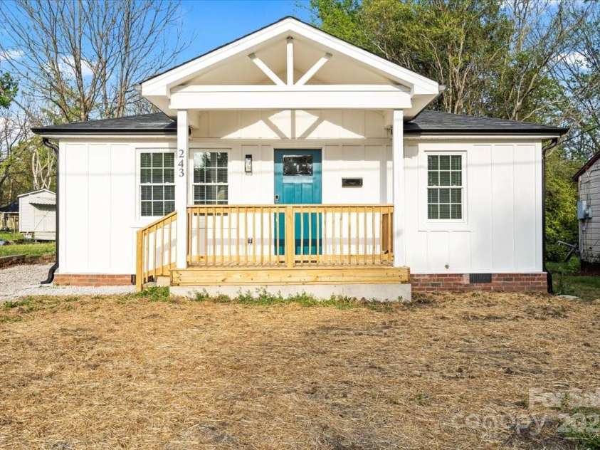 243 Barber Street, Rock Hill, SC 29730.  MLS# CAR4241176, YatesRealty ID 7952. 