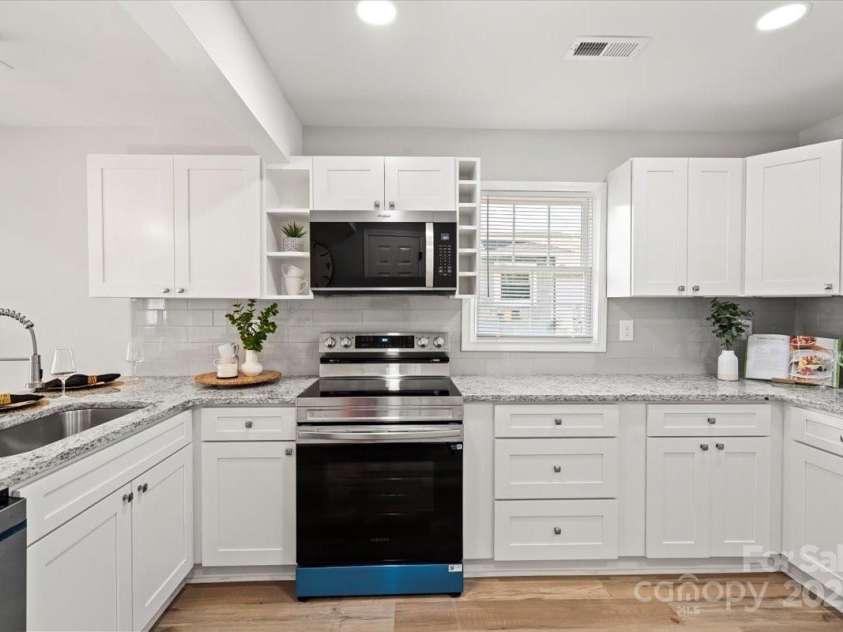243 Barber Street, Rock Hill, SC 29730.  MLS# CAR4241176, YatesRealty ID 7952. 