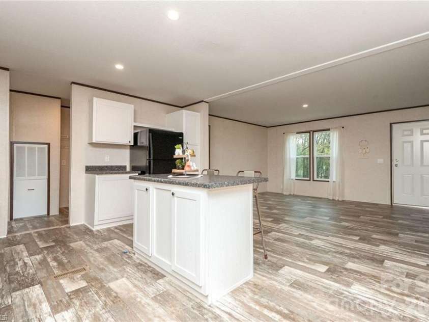 2113 Green Haven Court, Morganton, NC 28655.  MLS# CAR4337426, YatesRealty ID 7953. 