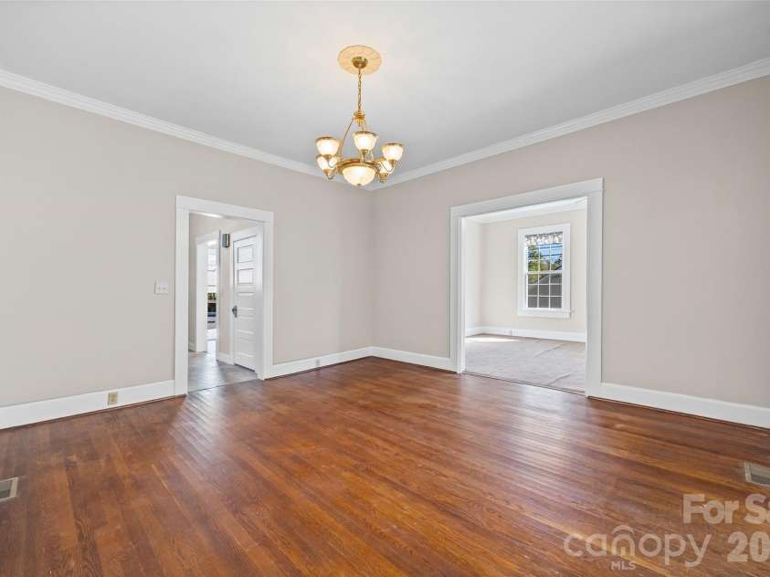 105 Foote Street, Chester, SC 29706.  MLS# CAR4318418, YatesRealty ID 7955. 