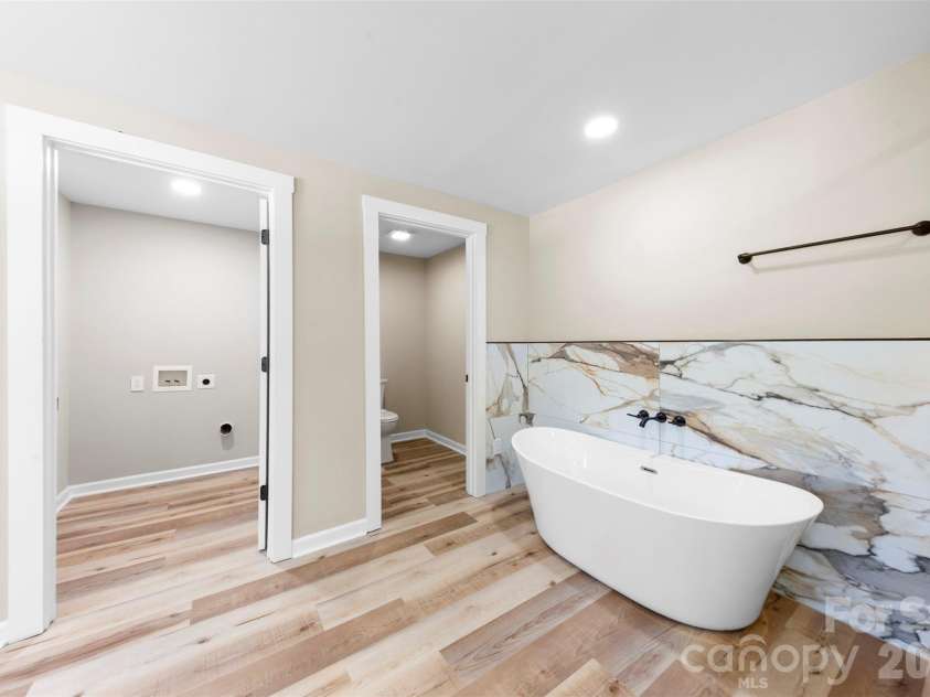 120 Center Street, Kings Mountain, NC 28086.  MLS# CAR4297199, YatesRealty ID 7956. 