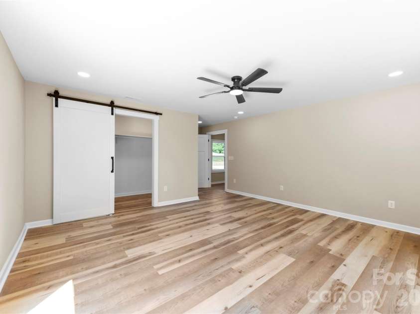120 Center Street, Kings Mountain, NC 28086.  MLS# CAR4297199, YatesRealty ID 7956. 