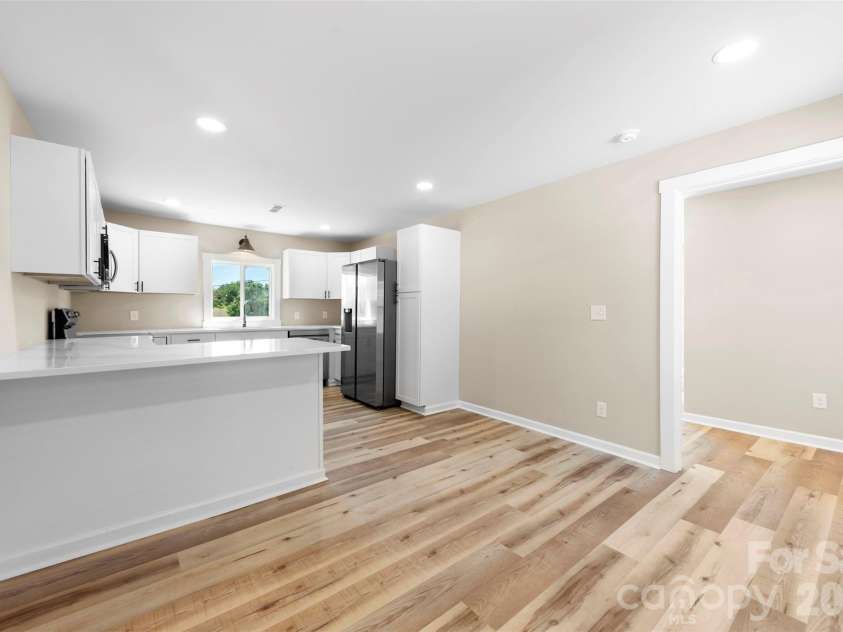 120 Center Street, Kings Mountain, NC 28086.  MLS# CAR4297199, YatesRealty ID 7956. 
