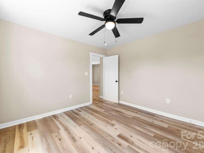120 Center Street, Kings Mountain, NC 28086.  MLS# CAR4297199, YatesRealty ID 7956. 
