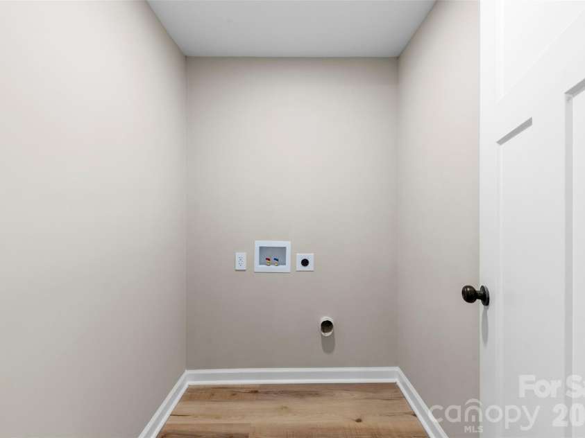 120 Center Street, Kings Mountain, NC 28086.  MLS# CAR4297199, YatesRealty ID 7956. 