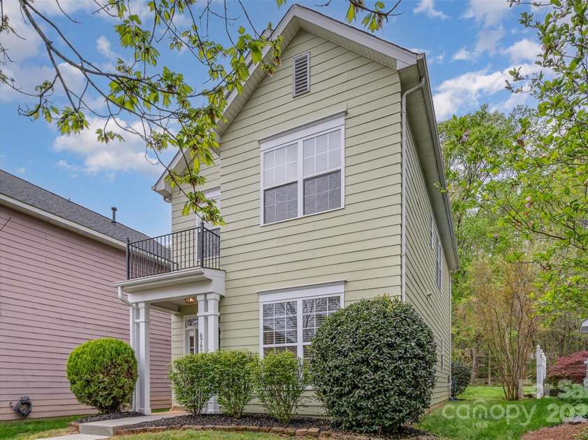 6707 Dunton Street, Huntersville, NC 28078.  MLS# CAR4245731, YatesRealty ID 7956. 