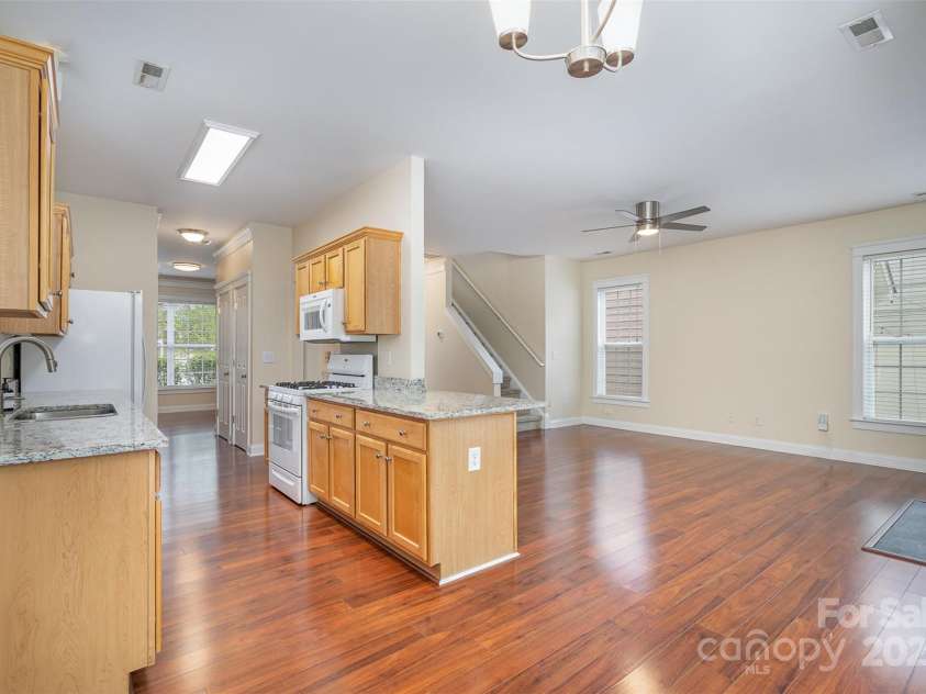 6707 Dunton Street, Huntersville, NC 28078.  MLS# CAR4245731, YatesRealty ID 7956. 