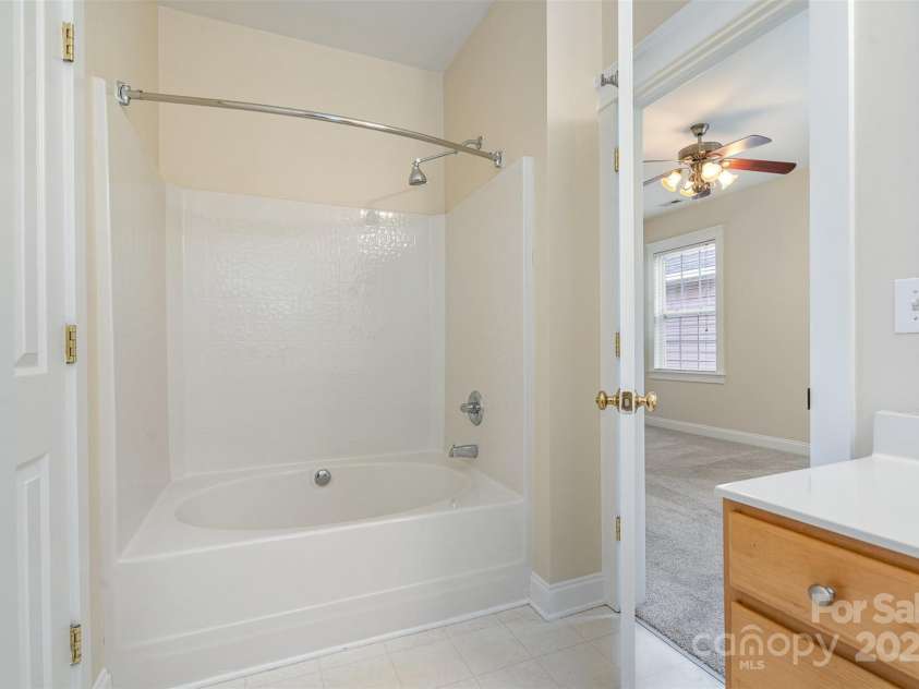 6707 Dunton Street, Huntersville, NC 28078.  MLS# CAR4245731, YatesRealty ID 7956. 