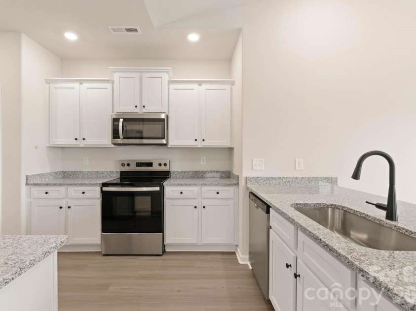 3505 Saddlebred Drive, Gastonia, NC 28052.  MLS# CAR4342138, YatesRealty ID 7957. 