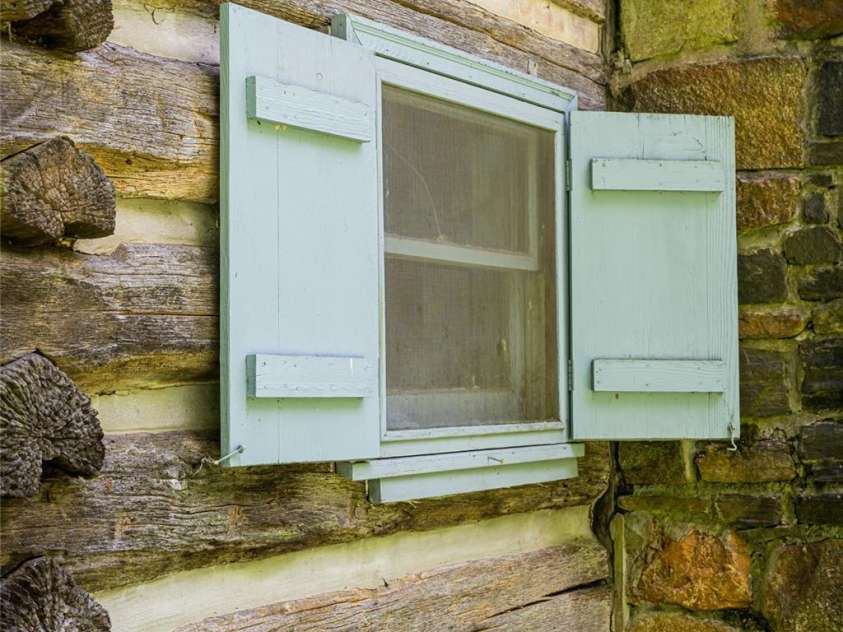 2395 Hortons Creek Road, Burnsville, NC 28714.  MLS# CAR4219244, YatesRealty ID 7959. Sweet details throughout!