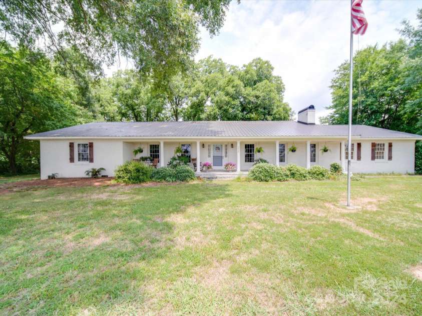 8909 Highway 218 Highway, Marshville, NC 28103.  MLS# CAR4189547, YatesRealty ID 7961. 