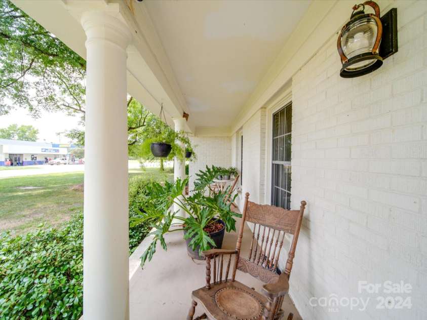 8909 Highway 218 Highway, Marshville, NC 28103.  MLS# CAR4189547, YatesRealty ID 7961. 