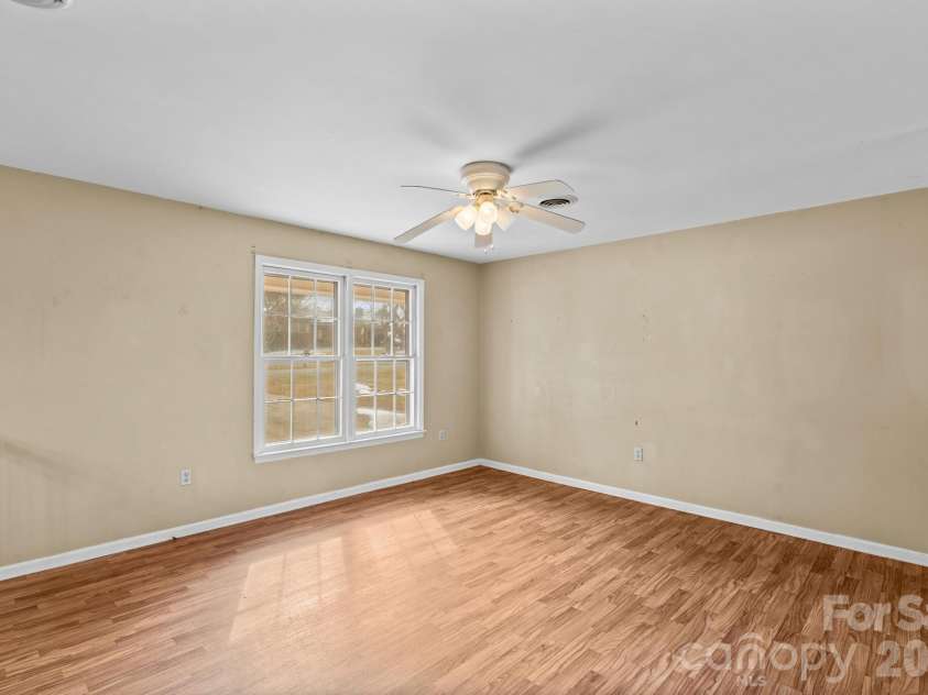 535 Log Barn Road, Salisbury, NC 28146.  MLS# CAR4340746, YatesRealty ID 7962. 