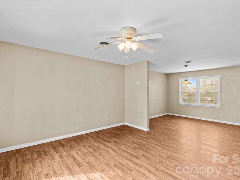 535 Log Barn Road, Salisbury, NC 28146.  MLS# CAR4340746, YatesRealty ID 7962. 