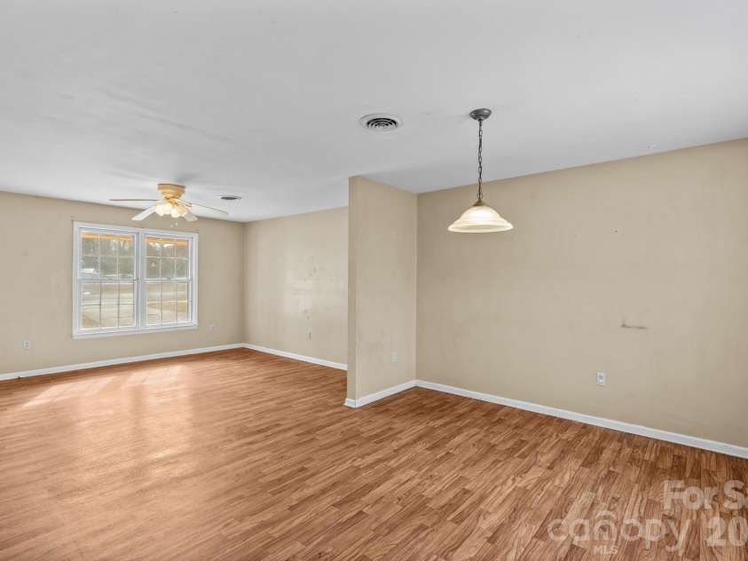 535 Log Barn Road, Salisbury, NC 28146.  MLS# CAR4340746, YatesRealty ID 7962. 