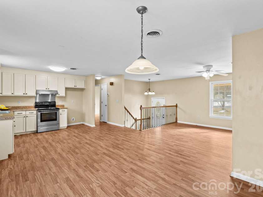 535 Log Barn Road, Salisbury, NC 28146.  MLS# CAR4340746, YatesRealty ID 7962. 