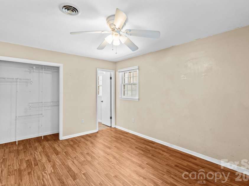 535 Log Barn Road, Salisbury, NC 28146.  MLS# CAR4340746, YatesRealty ID 7962. 